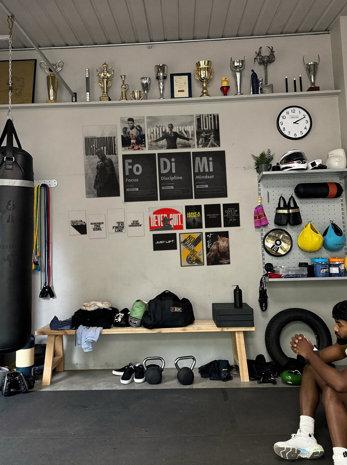 Discipline and Greatness wall setup pack in a real room, view 4